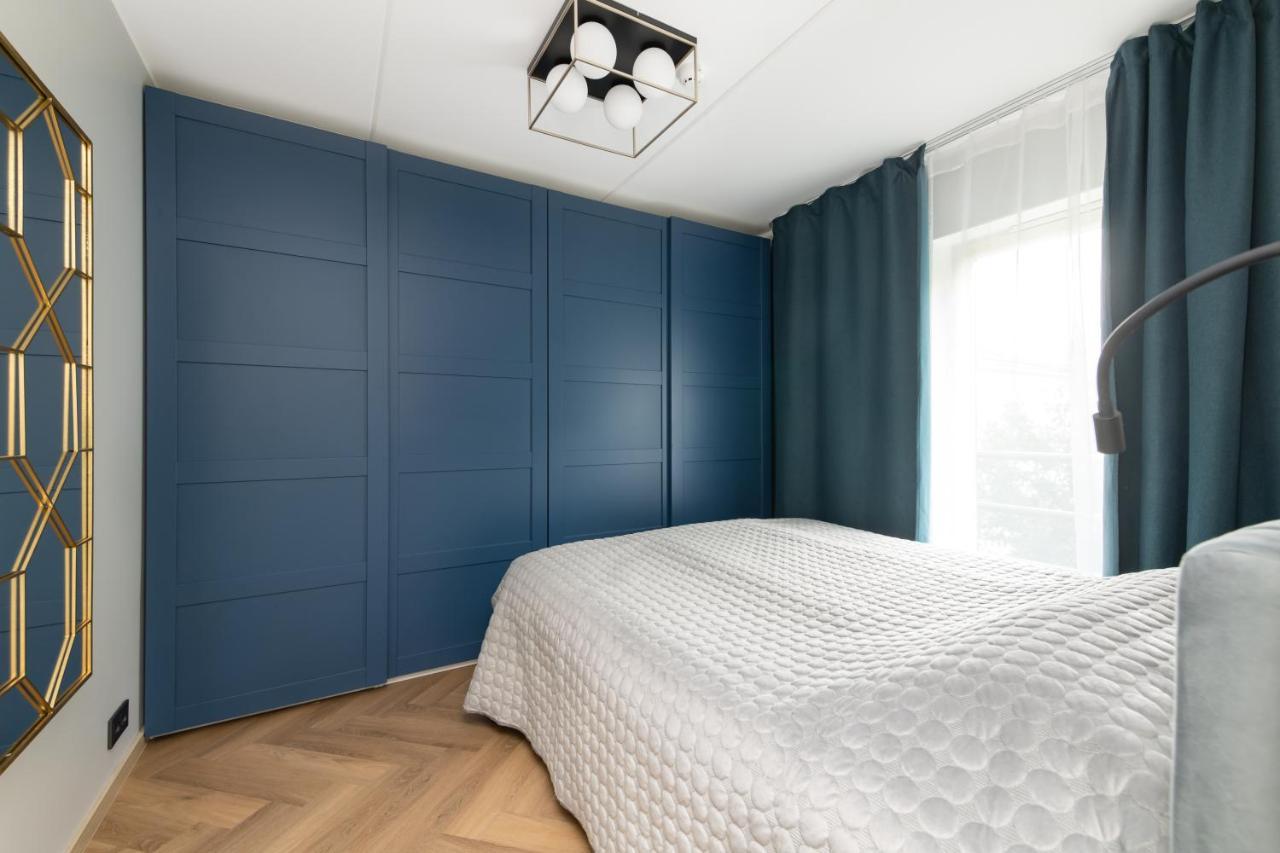 Central Rosi Art Deco Apartment With Parking Tallinn Exterior photo